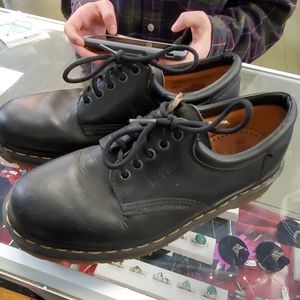 Dr. Marten lace ups